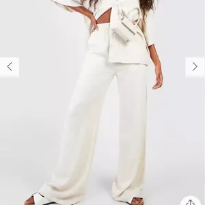 Nwt Boohoo Linen Mix Relaxed Fit Wide Leg Trousers Us10 thumbnail 3
