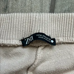 Zara Women's Cream Joggers thumbnail 2