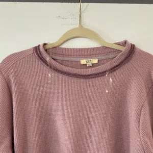 Kori Mauve Waffle-Knit Long Sleeve Pullover thumbnail 3