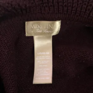 Whimsy gothic grunge cottagecore Burgundy red ruffled cardigan long sleeves ruffle hem hook eye closure-Size L thumbnail 4