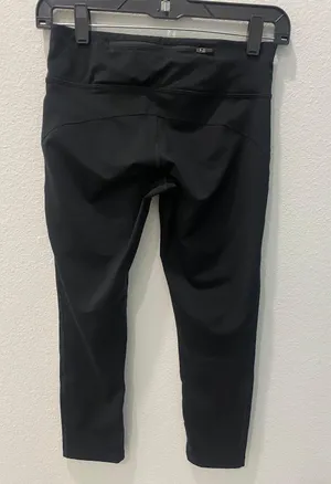 Black Cropped Leggings Size Xs thumbnail 6