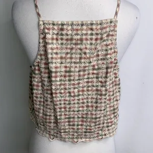 American Eagle Gray & Red Checkered Cropped Spaghetti Strap Tank Top L thumbnail 9