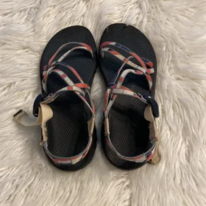 Chacos SANDALS size 9 excellent condition see all photos (P8) thumbnail 8