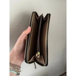 Calvin Klein Zip Up Wallet Brown Tan Gold Logo Preppy Classic Mature Everyday thumbnail 4