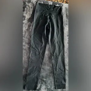 Aerie Offline Goals Hi Rise 7/8 Legging in True Black Size Large Long NWT thumbnail 4