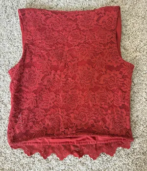 Amazon Red lace top thumbnail 2