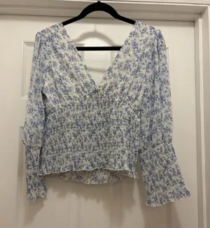 Promesa Blue and White Floral Smocked V-Neck Blouse thumbnail 1