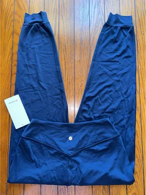 Lululemon Align Jogger High Rise 28” True Navy Regular New Version Size 6 NWT thumbnail 1