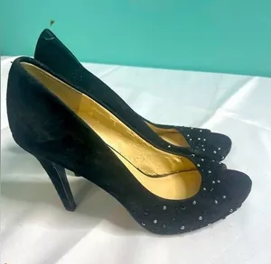 Nine W. Black Hill Peak toe‎ with studded size 7 thumbnail 1