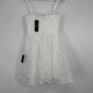 Lulus Tulle Mini Dress Embroidered Strapless Size XS Floral Bachelorette Bridal thumbnail 7