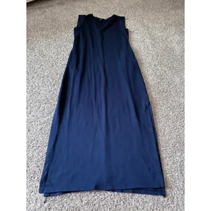 GRECERELLE Navy Blue Sleeveless Maxi Dress Side Slit Crew Neck Small thumbnail 3