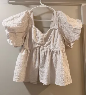 Old Navy Top  thumbnail 1