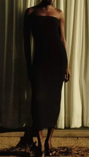 Zara Black Strapless Textured Bodycon Dress size Small thumbnail 2
