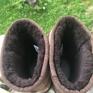 Ugg classic short boots brown for women 🎉🎉🎉 thumbnail 6