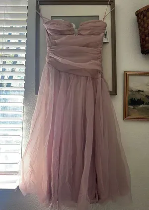 Pale Pink Lace Formal / Prom Dress/ Homecoming thumbnail 1
