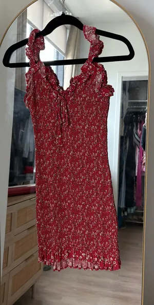 Japna Red floral dress thumbnail 1