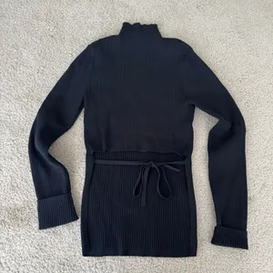 Aritzia Babaton Sculpt Knit Tie-back Longsleeve thumbnail 5