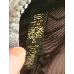 HUNTER Nylon Keeper Phone Pouch – Dark Olive – NWT thumbnail 6