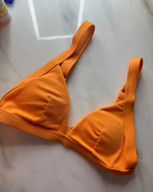 Bikini Top thumbnail 1