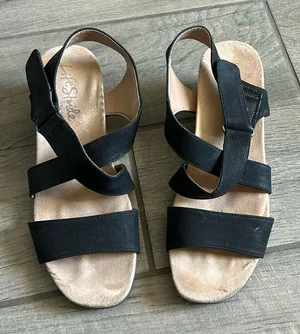 Life stride black sandals thumbnail 1