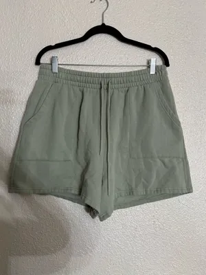 PINK Victoria's Secret Sage Green Logo Sweat Shorts Women size large thumbnail 6