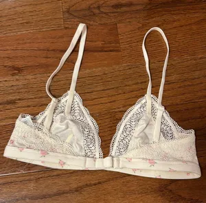 Forever 21 NWOT Lace-Trim Ditsy Floral Bralette - small thumbnail 4