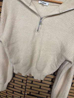Steve Madden beige pullover size medium thumbnail 4