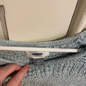 Old Navy Women's Light Blue Sweater thumbnail 2