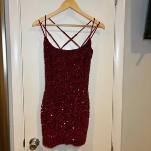 Lucy in the Sky Strappy Sequin Mini Bodycon Dress. Size: Medium. Burgundy. thumbnail 2