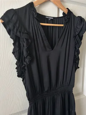 Steve Madden Black Ruffle Detail Blouson Silhouette Dress Sz Small Minimalist thumbnail 4