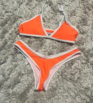 Bikini Set thumbnail 1