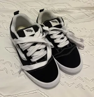 Vans Knu Skool thumbnail 1