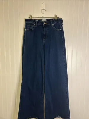 Universal Thread High Rise Everyday Wide Leg Jeans Size 10R thumbnail 2