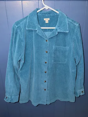 Women's L.L. Bean Comfort Corduroy Relaxed Long-Sleeve Shirt thumbnail 1