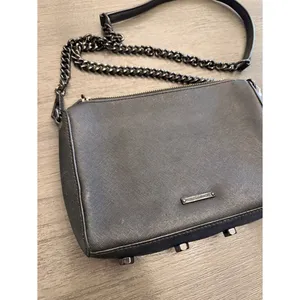 Rebecca Minkoff Avery Crossbody Bag Black Saffiano Leather‎ Gunmetal Chain OS thumbnail 4