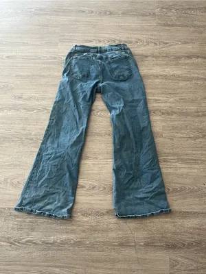 Daze Flare Jeans Womens Medium Blue Wash Low Rise Stretch Denim Y2K Raw Hem thumbnail 8