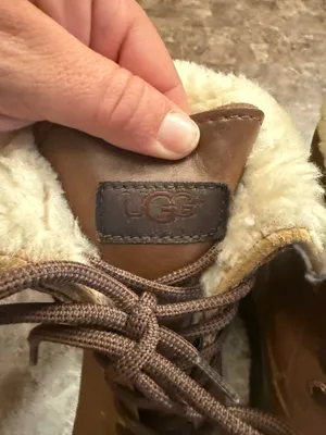 Kids UGG Butte II Snow Boots Black Winter Tie-Up CWR size 3 thumbnail 8