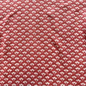 Ann Taylor red and white 100% linen floral motif short sleeve tee, size XS thumbnail 4