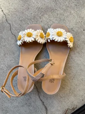 Wild Fable Women's Daisy Embellished Ankle Strap Sandals thumbnail 2