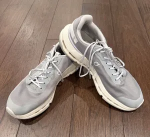 On Cloudnova Form 2 Sneakers Women’s Size 8.5 thumbnail 1