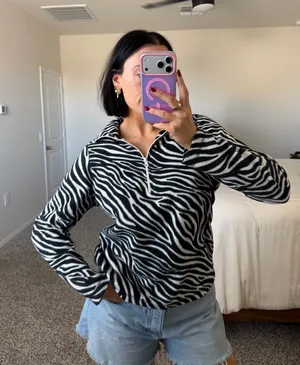 Y2K zebra fleece  thumbnail 1
