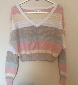 Hollister Cropped Striped V-Neck Sweater thumbnail 1