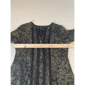 White House Black Market Long Sleeve Lace Pleated Top Size M Green Leaf Print thumbnail 4