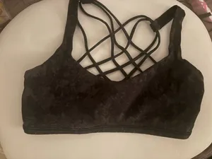 Lululemon Bra  thumbnail 2