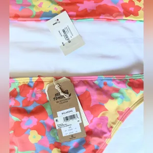 NWT Billabong Coast Is Clear Bikini Set - Multi - L/S thumbnail 11