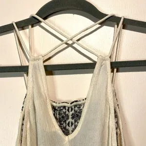 Abercrombie & Fitch- Boho Cream Flowy Embroidered Halter Criss-Cross Top- Size S thumbnail 5