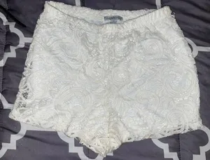 White Shorts thumbnail 1