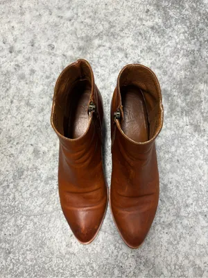 Frye Carson  piping bootie size 7.5 thumbnail 2