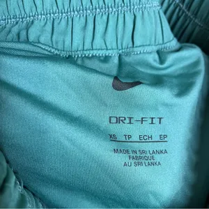 Nike women’s‎ one dri-fit ultra high waisted 3” brief lined shorts size large thumbnail 14