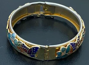 Vintage Unsigned Gold-tone Floral Flower Cloisonne Hinged Bangle Bracelet 36.2g thumbnail 3
